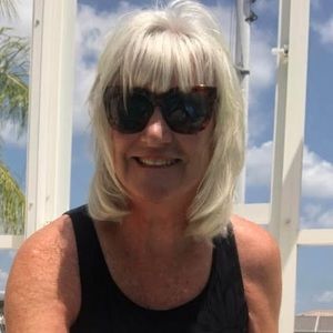 Meet your Posher, Deb